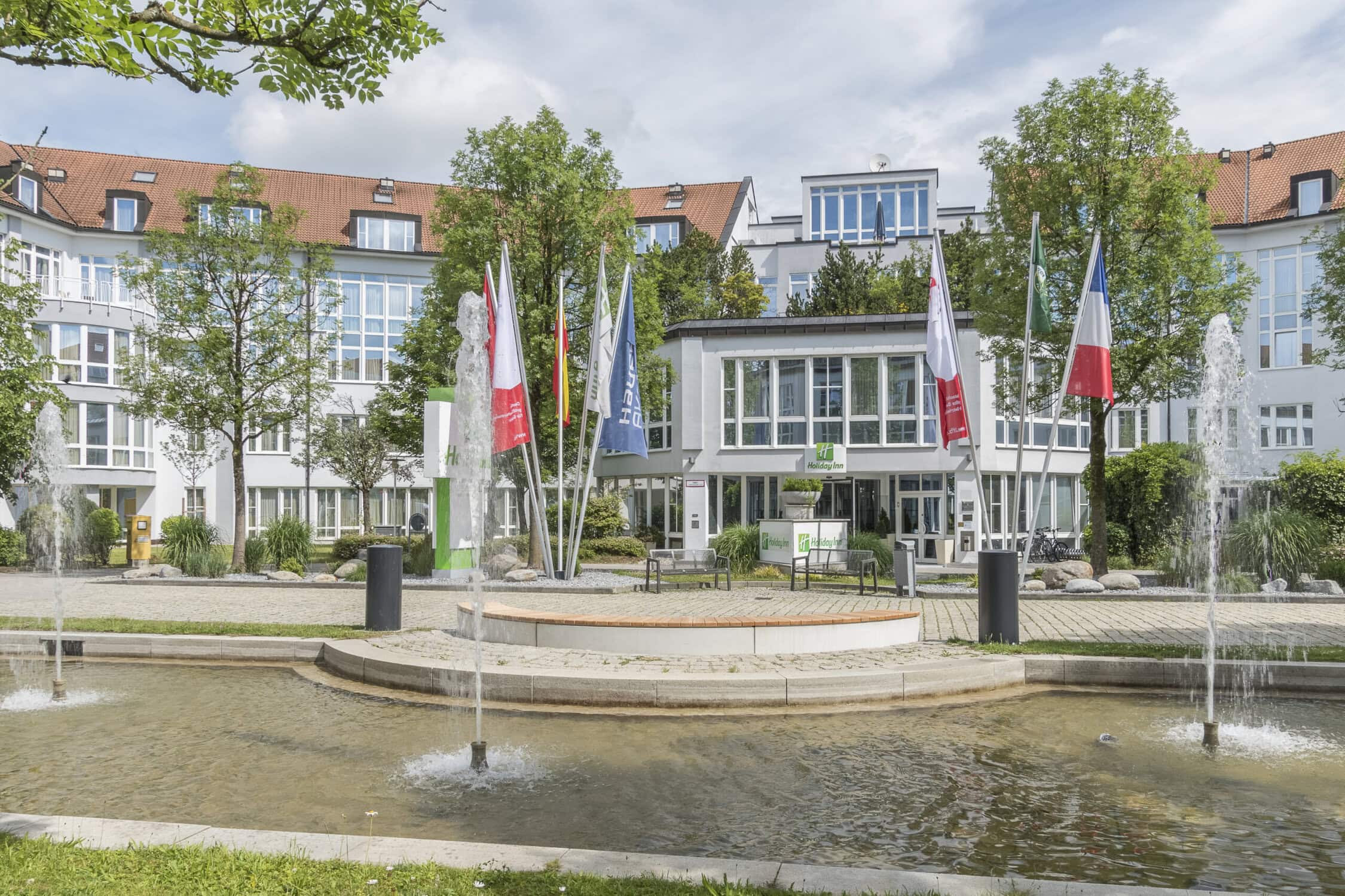 HOLIDAY INN MÜNCHEN-UNTERHACHING